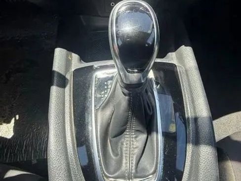 Used 2019 Nissan Rogue Sport S FWD image 23