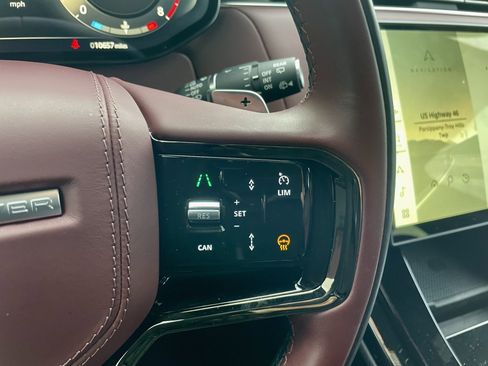 Certified 2025 Land Rover Range Rover Sport Dynamic SE image 22