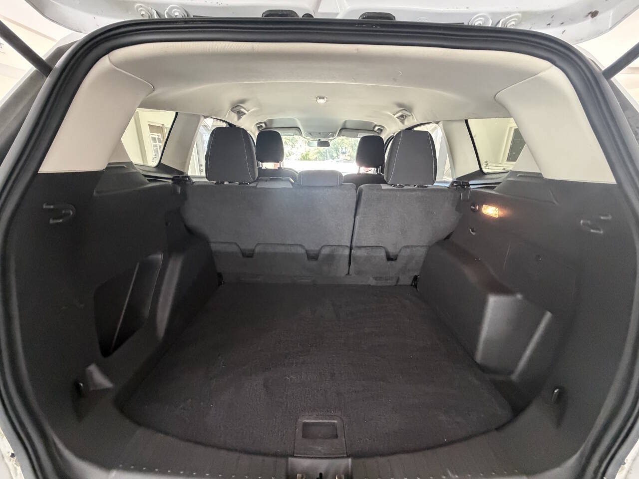 Used 2018 Ford Escape SE AWD/4WD image 15