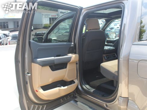 Used 2022 Ford F150 XLT w/ Equipment Group 301A Mid AWD/4WD image 19