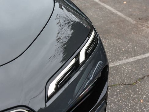 New 2026 BMW 740i w/ Premium Package image 10