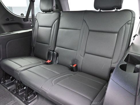 Used 2024 GMC Yukon XL Denali w/ Max Trailering Package image 33