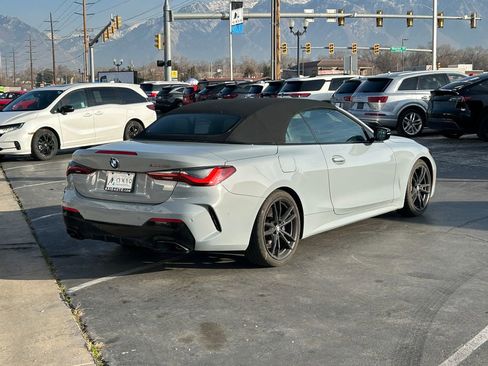Used 2022 BMW M440i Convertible w/ Premium Package image 4
