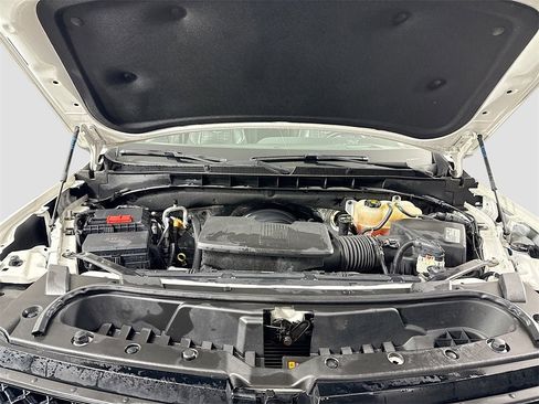 Used 2021 Cadillac Escalade Sport Platinum w/ LPO, ONYX Package image 26