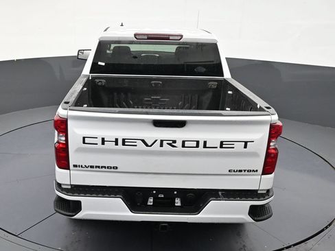 Used 2024 Chevrolet Silverado 1500 Custom w/ Turbomax Blackout Package RWD image 15