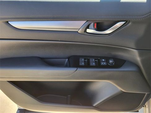 New 2025 MAZDA CX-5 AWD 2.5 S w/ Select Package image 12