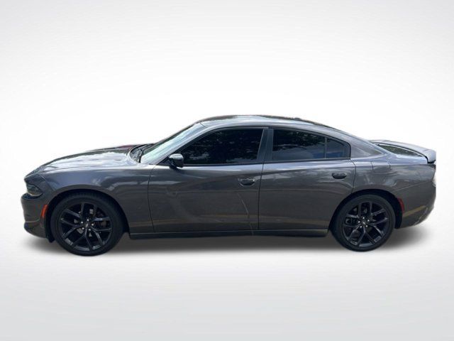 Used 2021 Dodge Charger SXT w/ Blacktop Package RWD image 3
