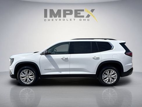 Used 2025 GMC Acadia Elevation w/ Elevation Premium Package FWD image 2