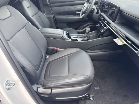 New 2026 Hyundai Santa Cruz SEL FWD image 13