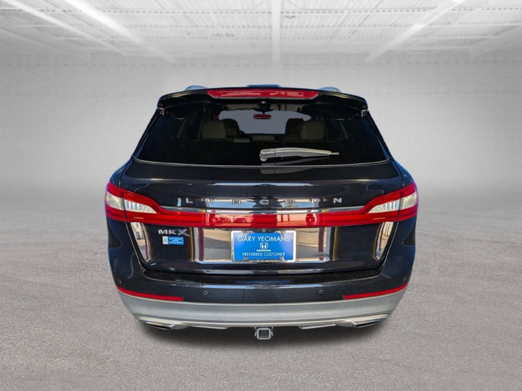 Used 2017 Lincoln MKX Select w/ Select Plus Package FWD image 6
