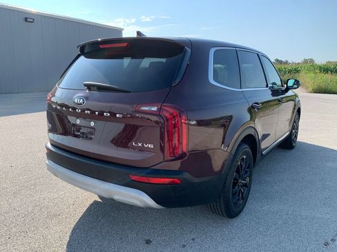 Used 2020 Kia Telluride LX AWD/4WD image 8