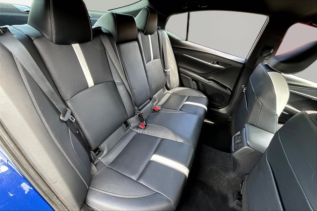 Used 2025 Toyota Camry SE FWD image 25