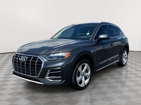 Used 2021 Audi Q5 2.0T Premium Plus w/ Premium Plus Package AWD/4WD image 1