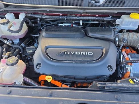 Used 2018 Chrysler Pacifica Limited image 43