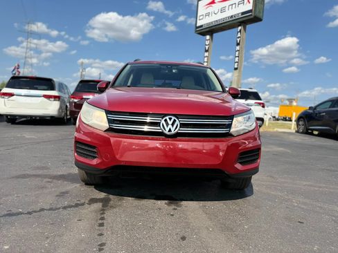Used 2016 Volkswagen Tiguan S FWD image 12
