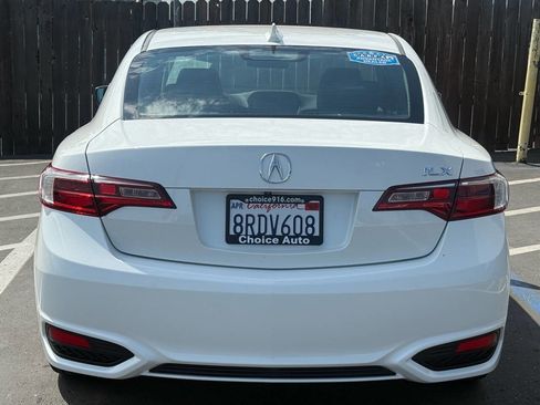 Used 2017 Acura ILX image 5