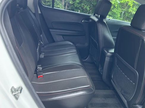 Used 2017 Chevrolet Equinox LT w/ Sport Edition image 13