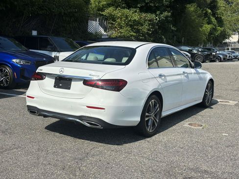 Used 2021 Mercedes-Benz E 350 4MATIC Sedan image 3