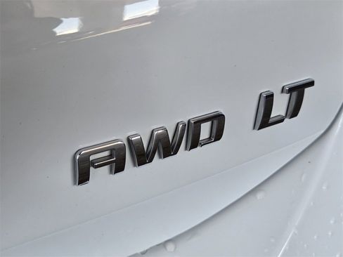 Used 2019 Chevrolet Equinox LT image 15