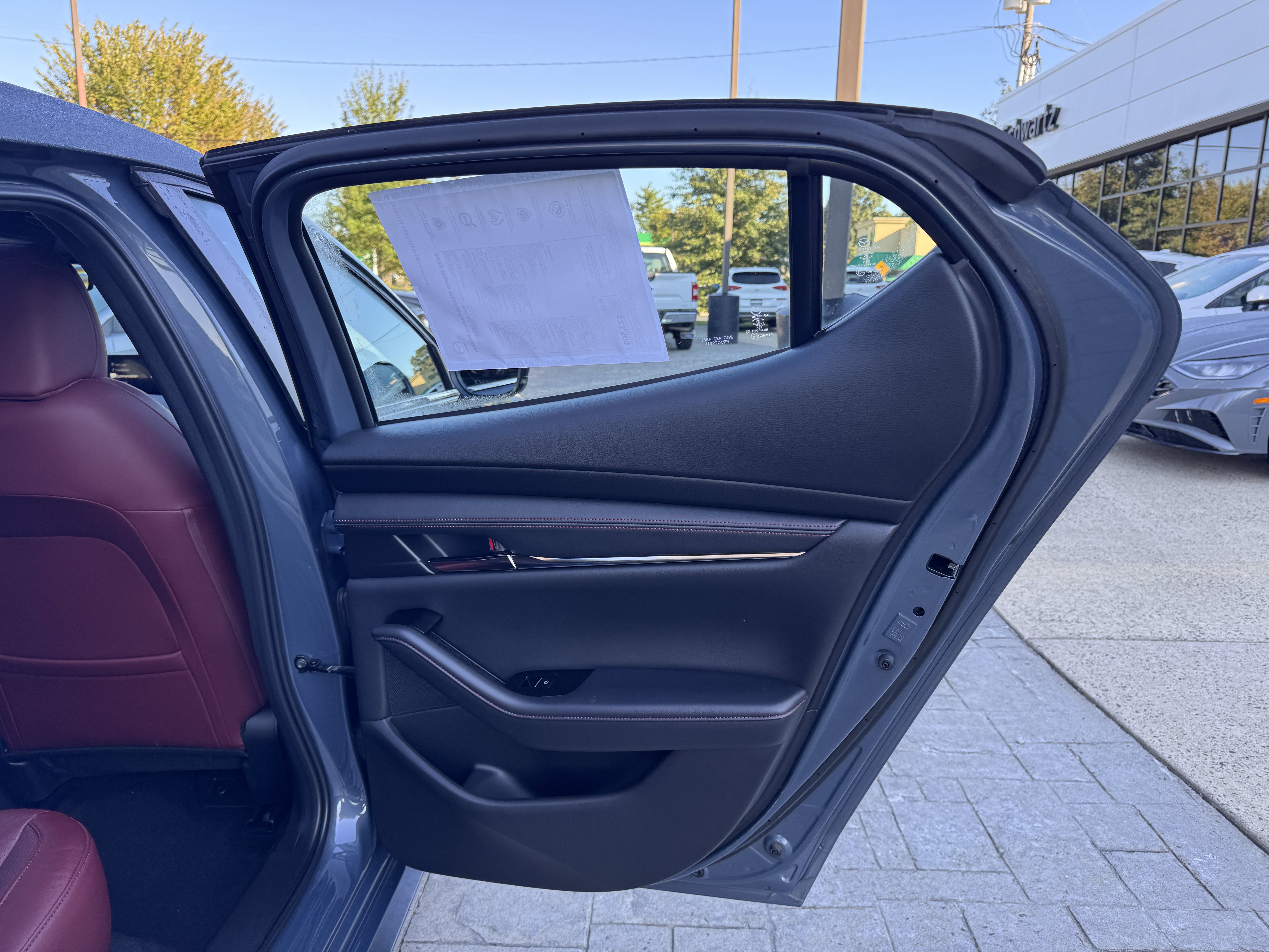 Certified 2022 MAZDA MAZDA3 s FWD image 25