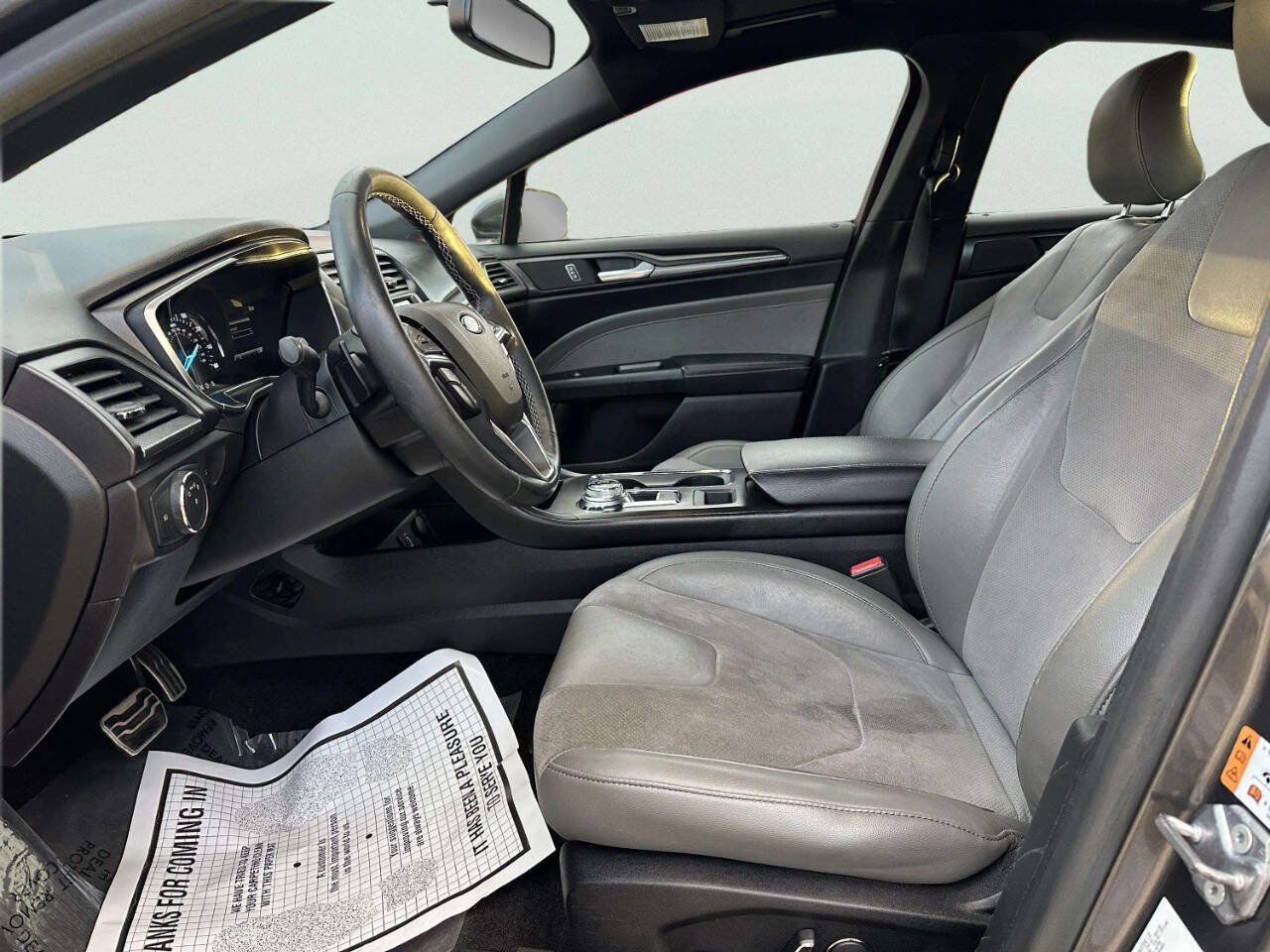 Used 2017 Ford Fusion Sport w/ Equipment Group 401A AWD/4WD image 9