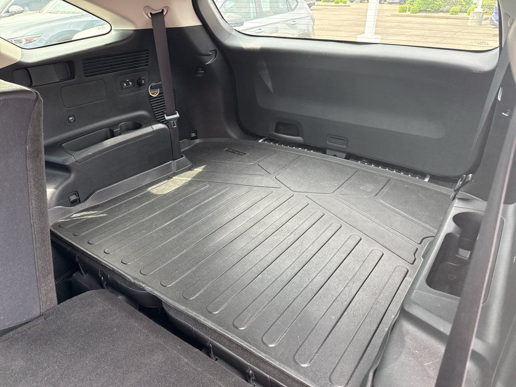 Used 2023 Kia Sorento S w/ Panoramic Sunroof Package AWD/4WD image 13
