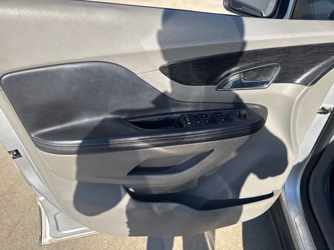 Used 2014 Buick Encore Convenience FWD image 13