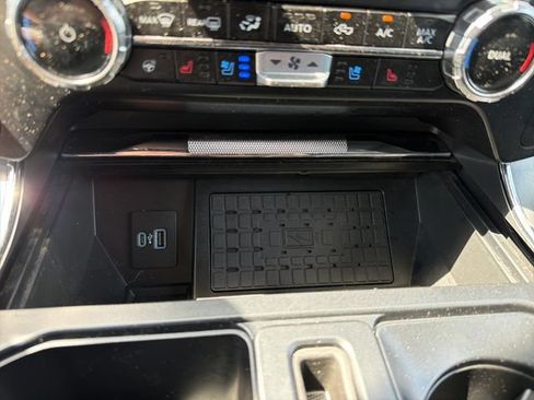 Used 2024 Ford F150 Lariat w/ Equipment Group 502A High AWD/4WD image 23
