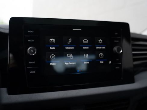 Used 2025 Volkswagen Jetta SE w/ Sunroof Package FWD image 24