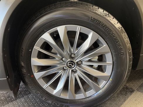 Used 2024 MAZDA CX-90 3.3 Turbo w/ Preferred Plus image 3