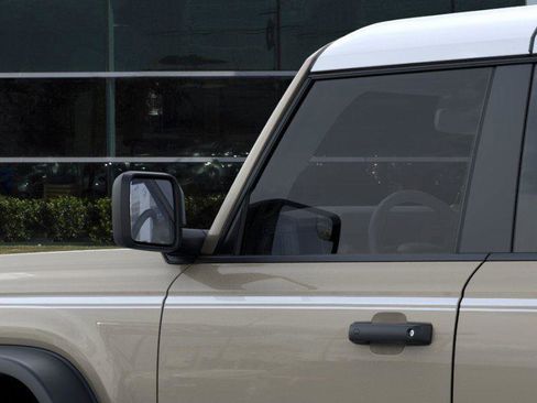 New 2026 Ford Bronco Heritage Edition AWD/4WD image 22