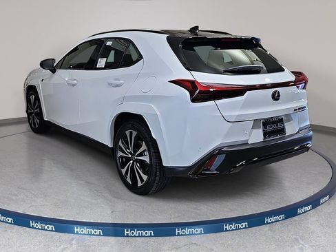 New 2026 Lexus UX 300h AWD image 8