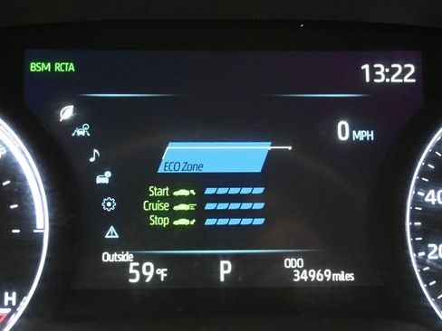 Used 2020 Toyota Avalon Limited image 16