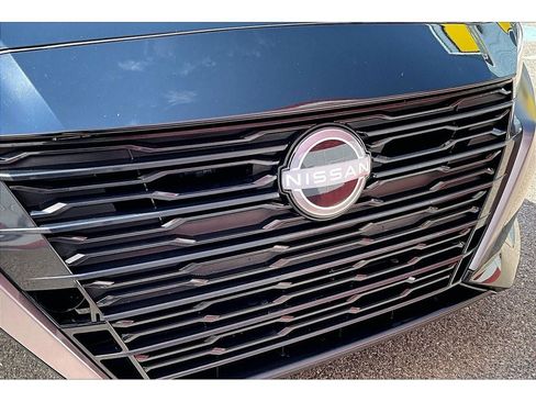 Used 2026 Nissan Altima 2.5 SV FWD image 30