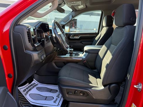 Used 2023 Chevrolet Silverado 1500 RST w/ Z71 Off-Road Package image 10