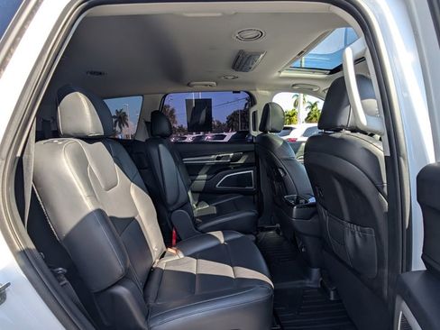 Used 2021 Kia Telluride S image 15
