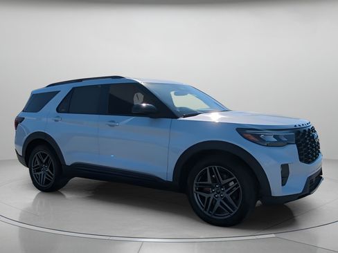 New 2026 Ford Explorer ST w/ Sun And Sound Package image 37