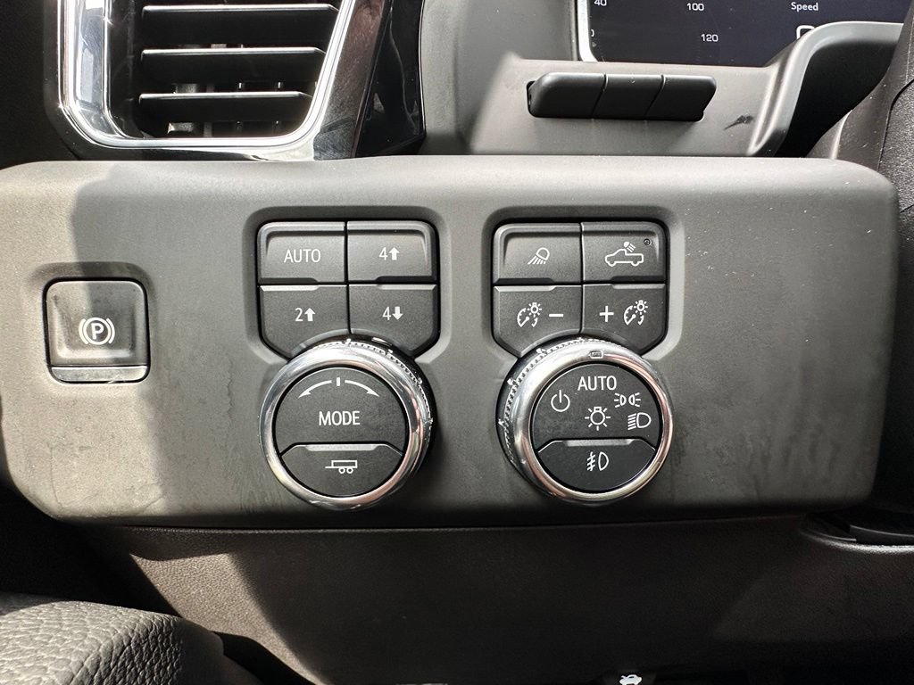 Used 2025 GMC Sierra 1500 Denali w/ Denali Reserve Package AWD/4WD image 38
