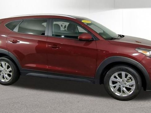 Used 2019 Hyundai Tucson Value FWD image 2