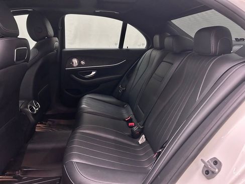 Used 2018 Mercedes-Benz E 300 4MATIC image 16