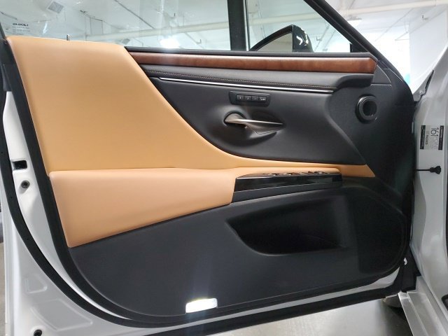 Certified 2023 Lexus ES 350 w/ Premium Package FWD image 14
