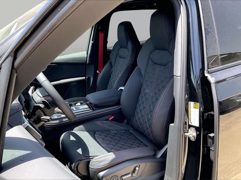 New 2026 Audi Q7 3.0T Prestige AWD/4WD image 9