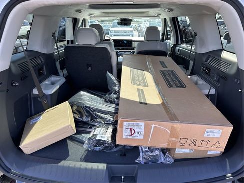 New 2026 Hyundai Santa Fe Calligraphy image 17