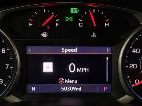 Used 2022 Chevrolet Equinox LT FWD image 17