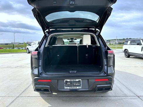 Used 2025 INFINITI QX60 Luxe w/ Vision Package AWD/4WD image 23