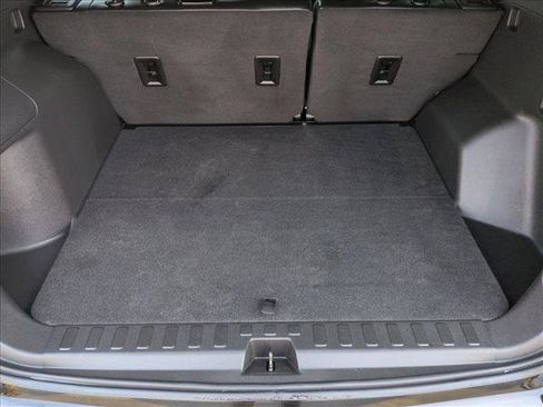 Used 2023 Chevrolet Equinox RS w/ RS Leather Package AWD/4WD image 10