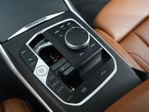 Used 2024 BMW 430i Convertible image 57