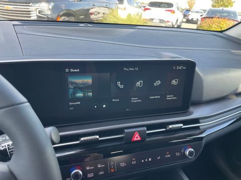 New 2026 Kia Sportage EX w/ EX Panorama Roof Package image 16