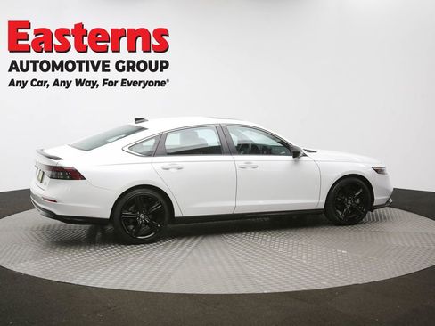 Used 2024 Honda Accord Sport image 39