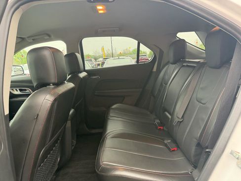 Used 2016 Chevrolet Equinox LTZ w/ Enhanced Convenience Package image 18